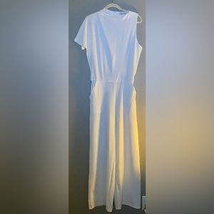 MISS LOOK Asymmetrical White Front Pocket Jumpsuit; Medium; NWOT.